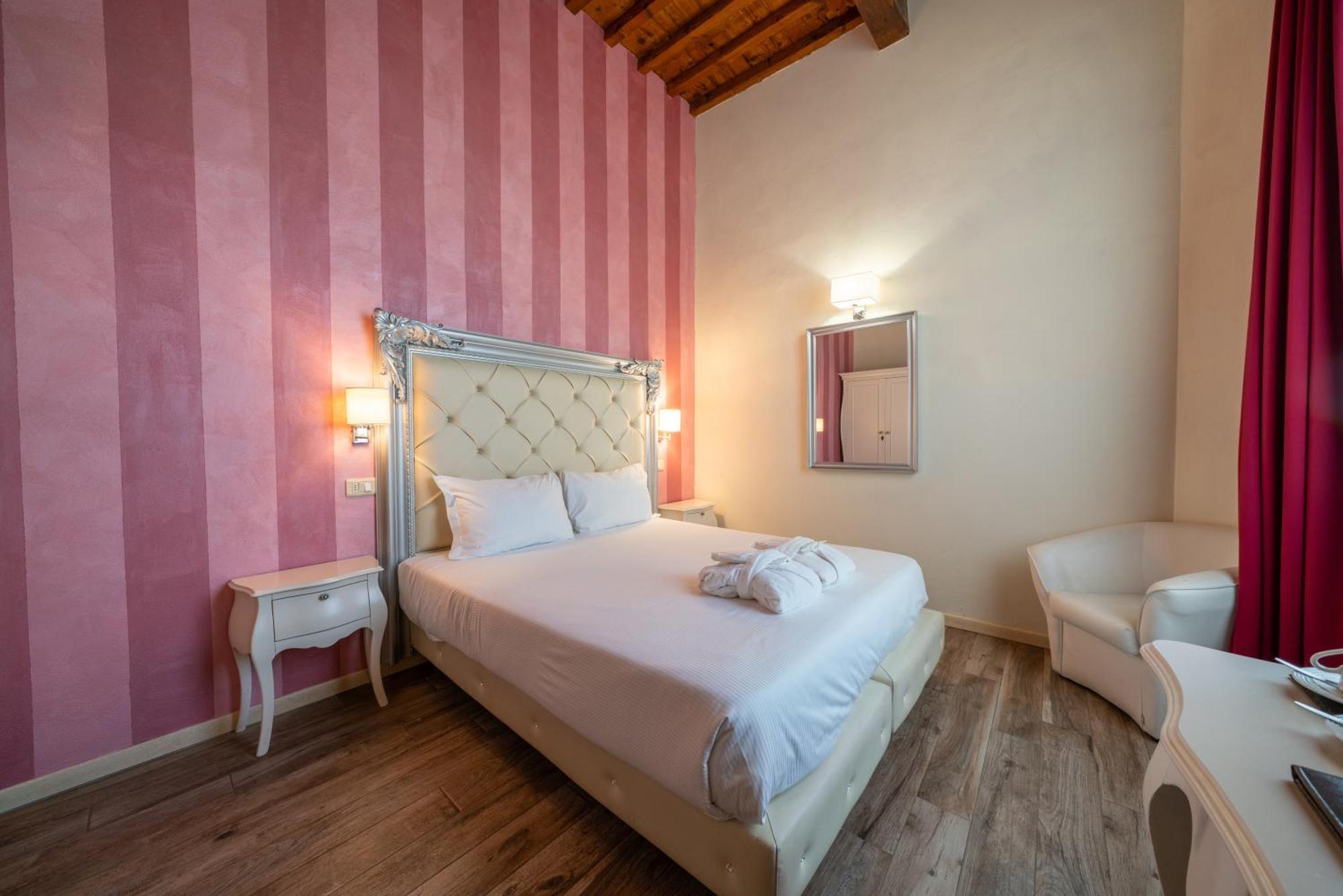 Residenza Conte Di Cavour & Rooftop Florence Luaran gambar